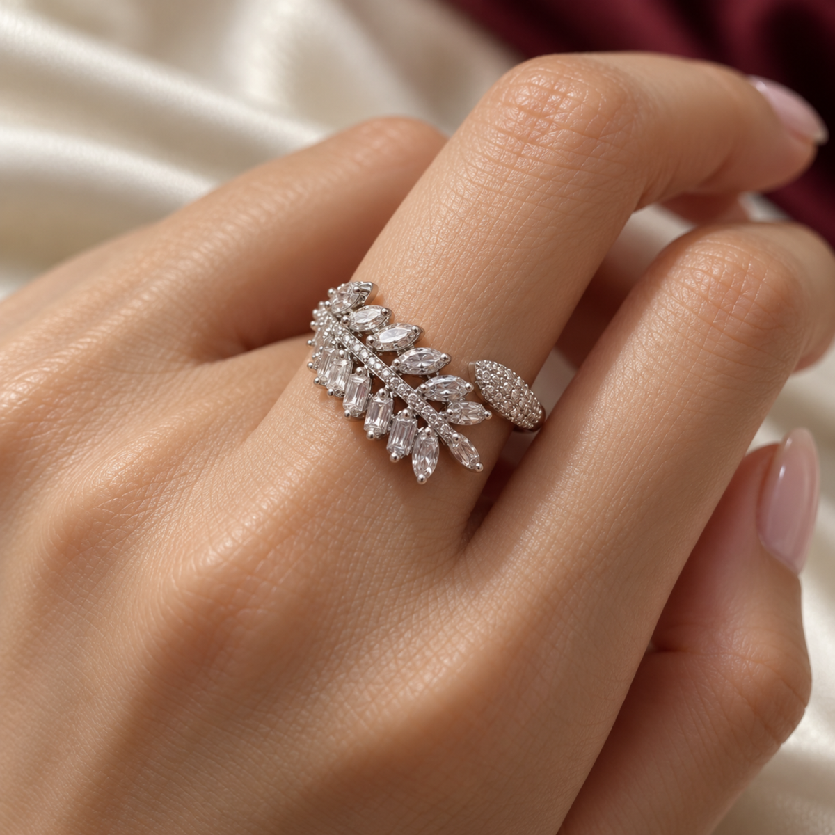 Silver Plume – Silver-Tone Feather-Inspired Clear Stone Open Ring