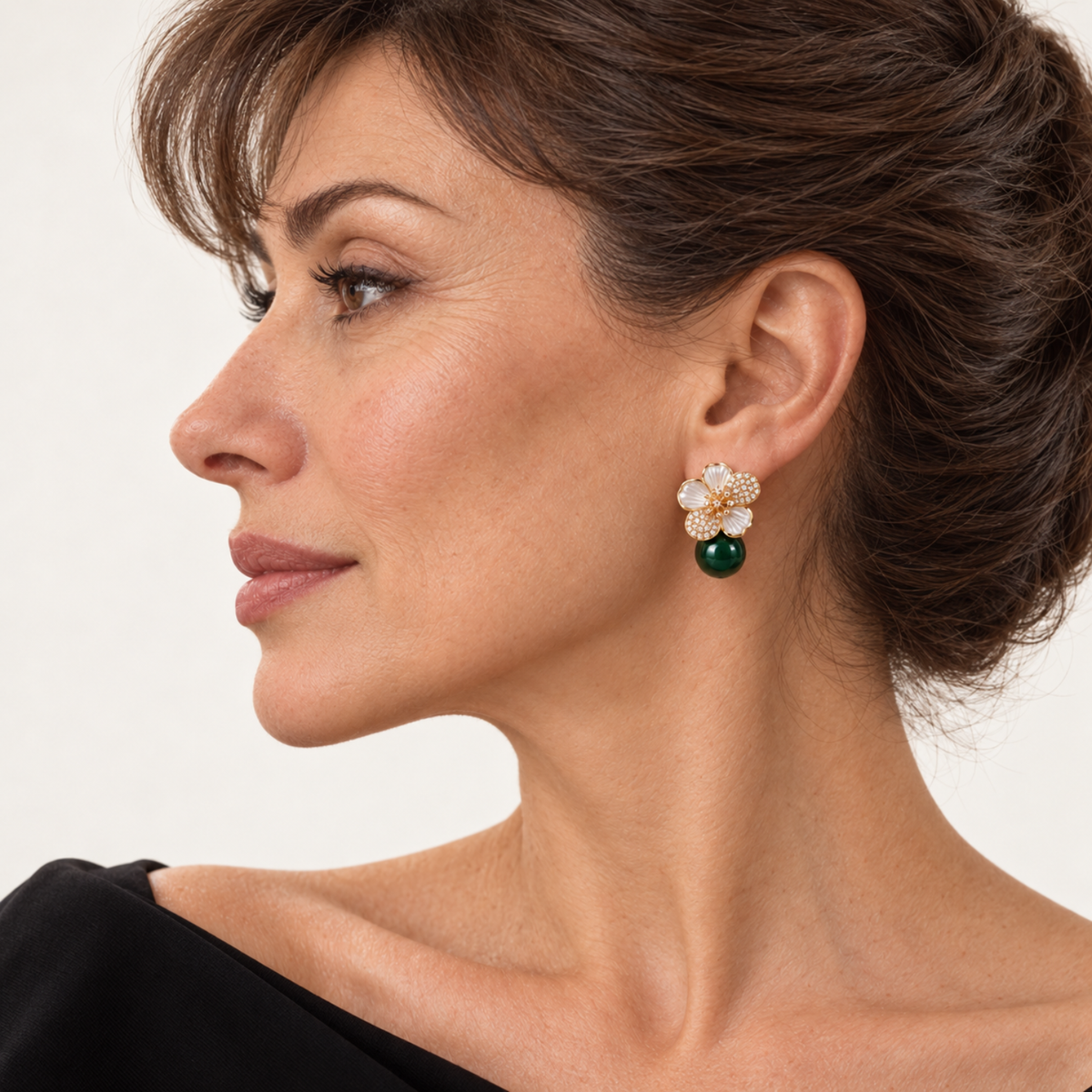 Emerald Bloom – Dark Green Floral Earrings