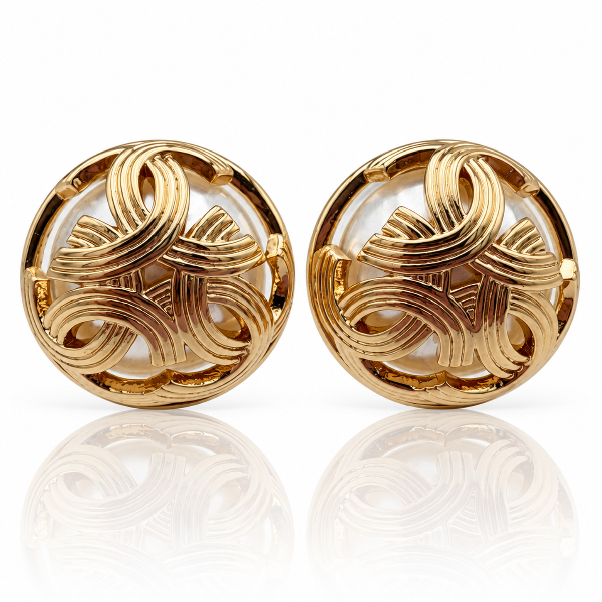 Golden Ribbon – 18-Carat Gold-Plated Intertwined Ribbon & Pearl-Effect Round Stud Earrings