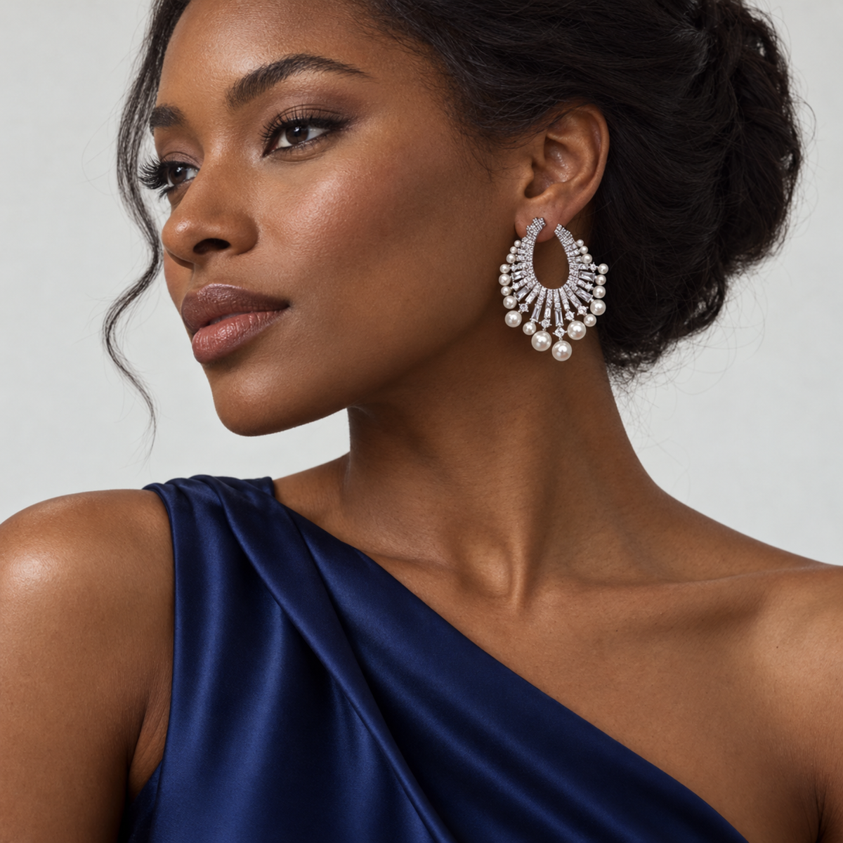 Luminous Oval – Silver-Tone Crystal & Pearl-Effect Statement Earrings