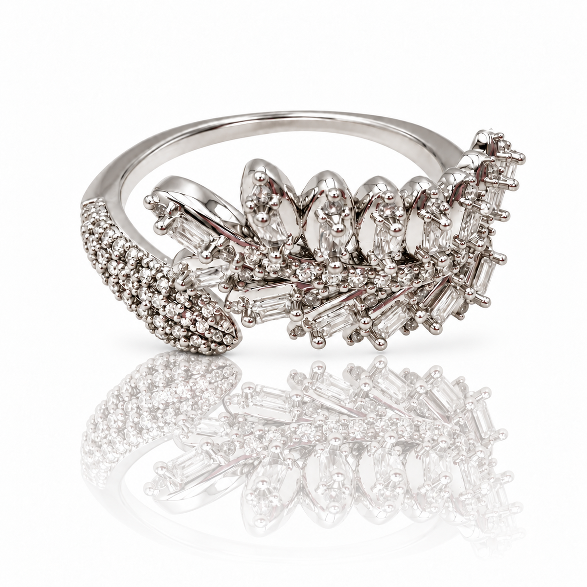 Silver Plume – Silver-Tone Feather-Inspired Clear Stone Open Ring